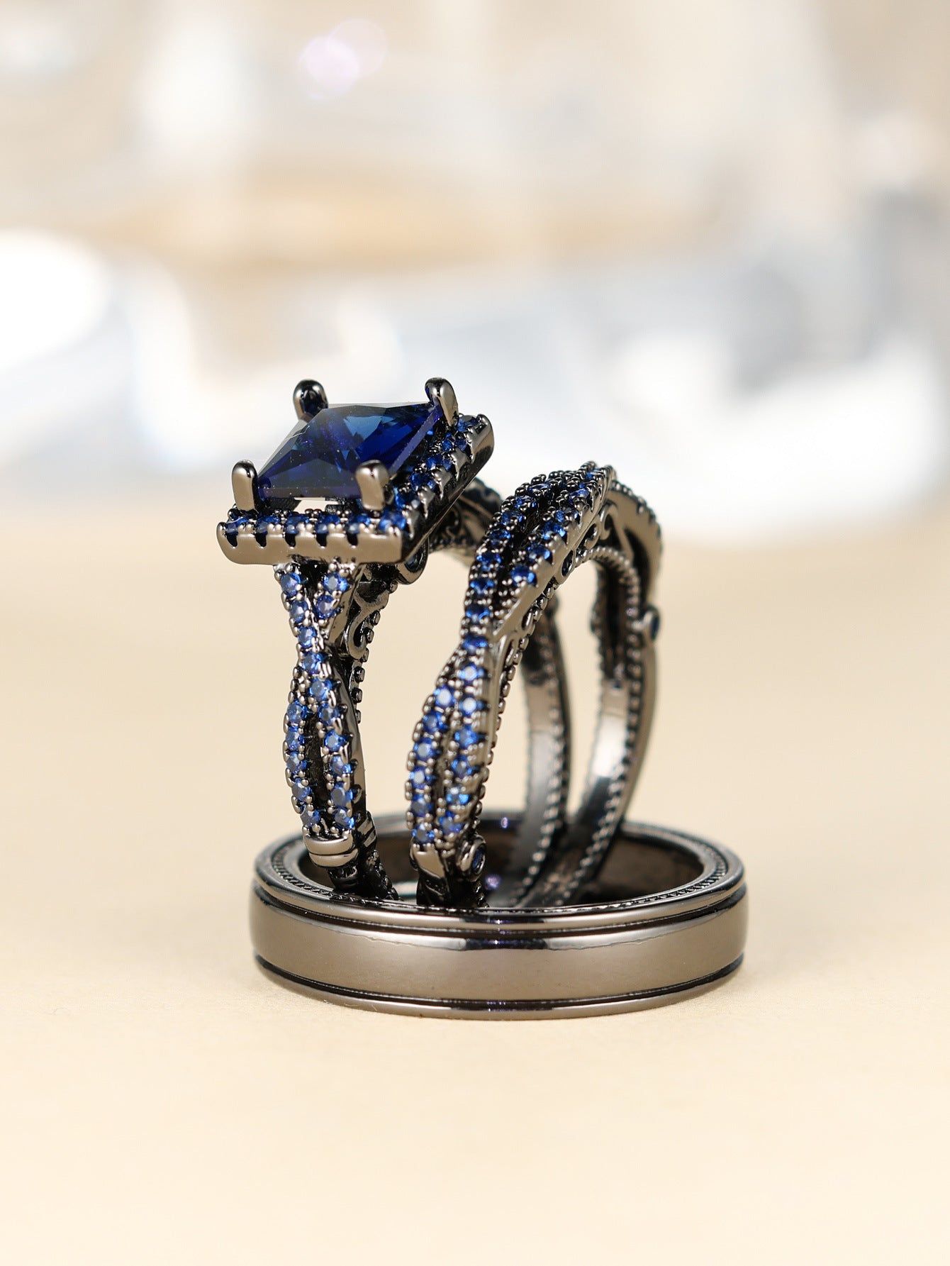 Fashion Commuter Zircon Female Ring Suit